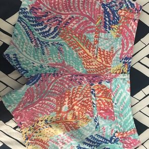 SOLD! EUC Lilly Pulitzer Callahan shorts size 4